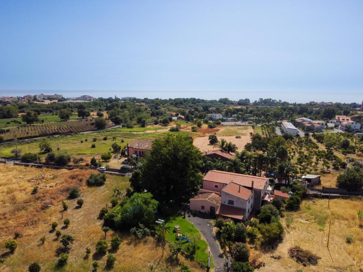 Villa Nadira Giardini Naxos Eksteriør bilde