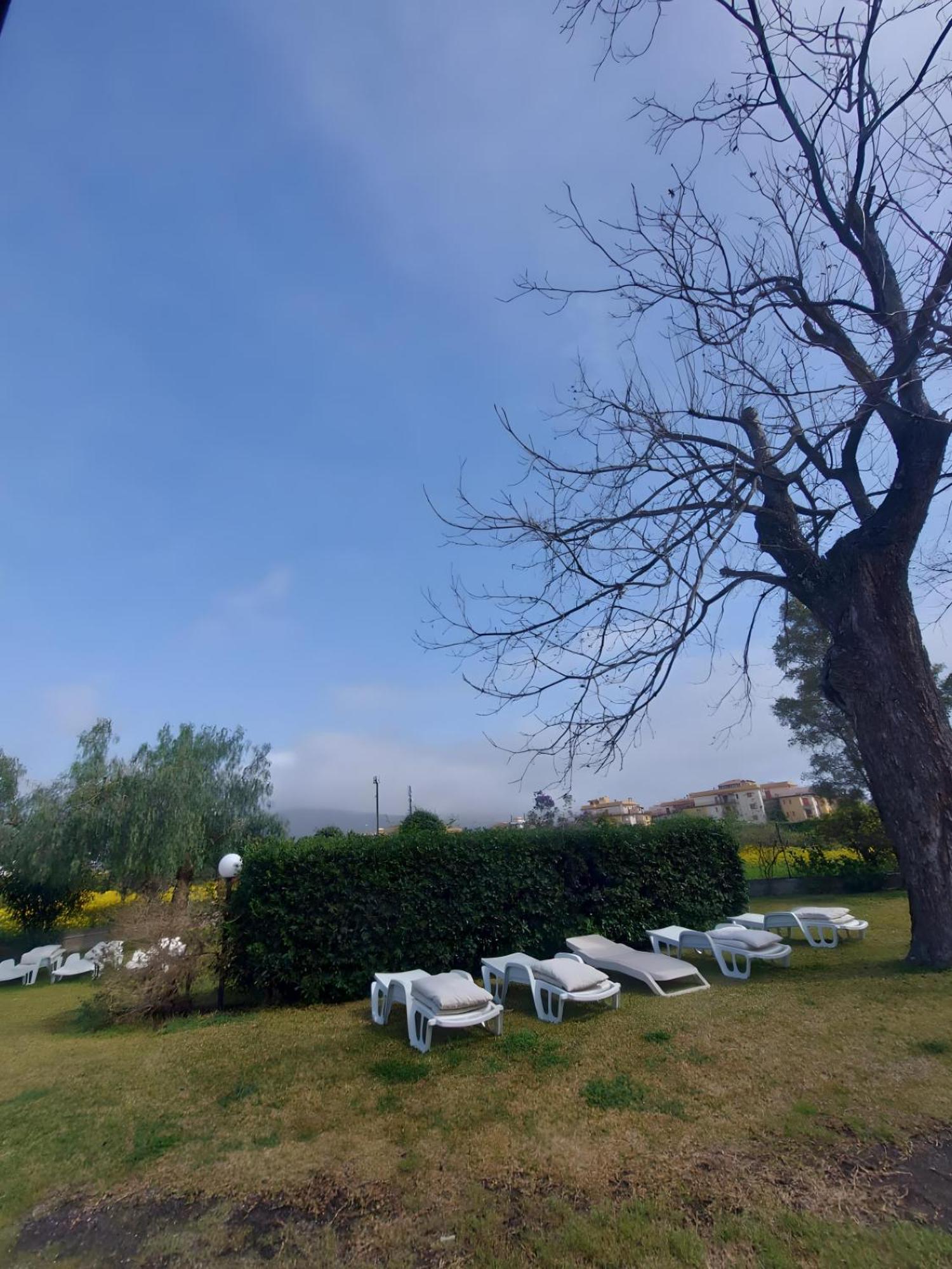 Villa Nadira Giardini Naxos Eksteriør bilde