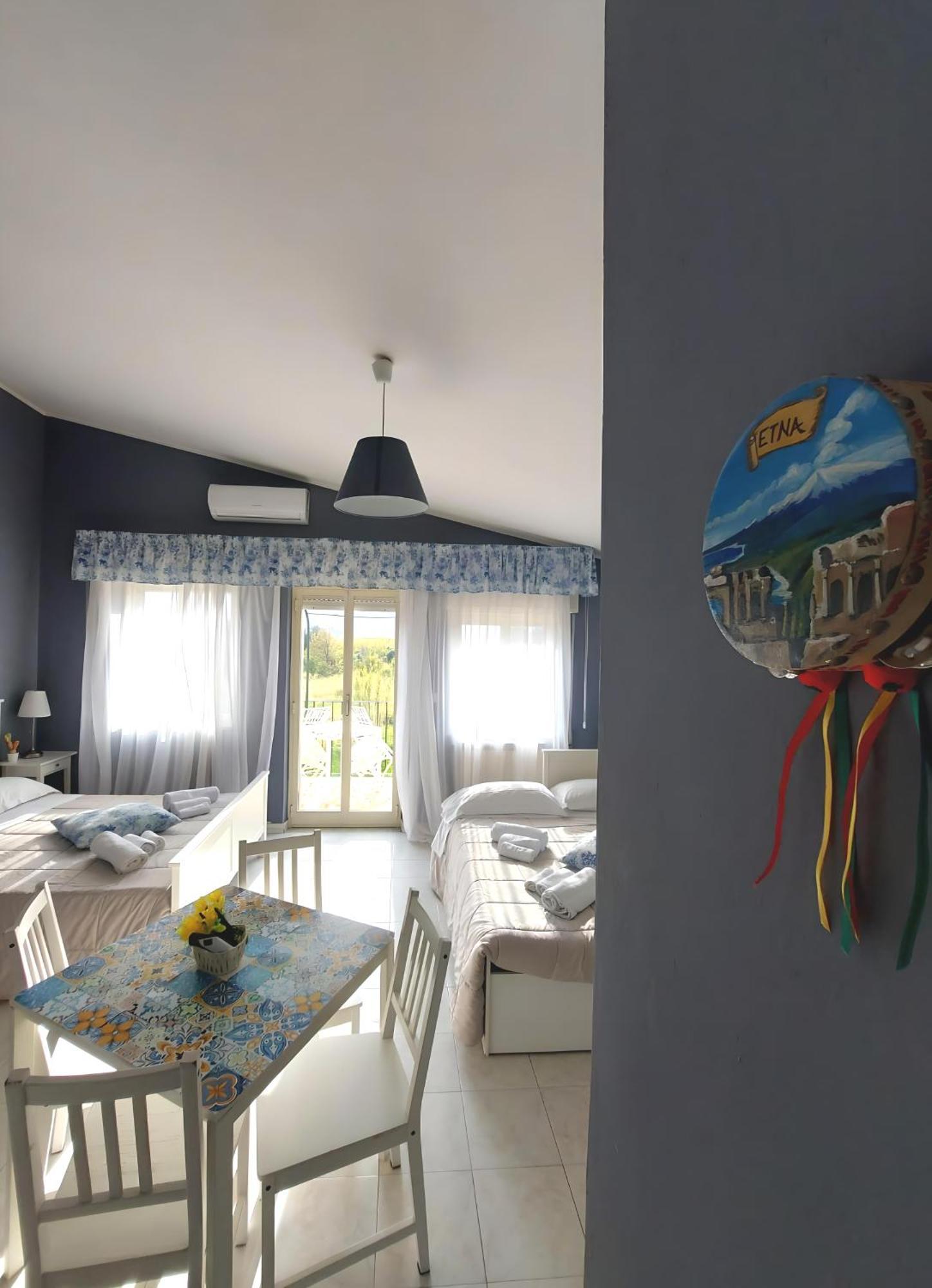 Villa Nadira Giardini Naxos Eksteriør bilde