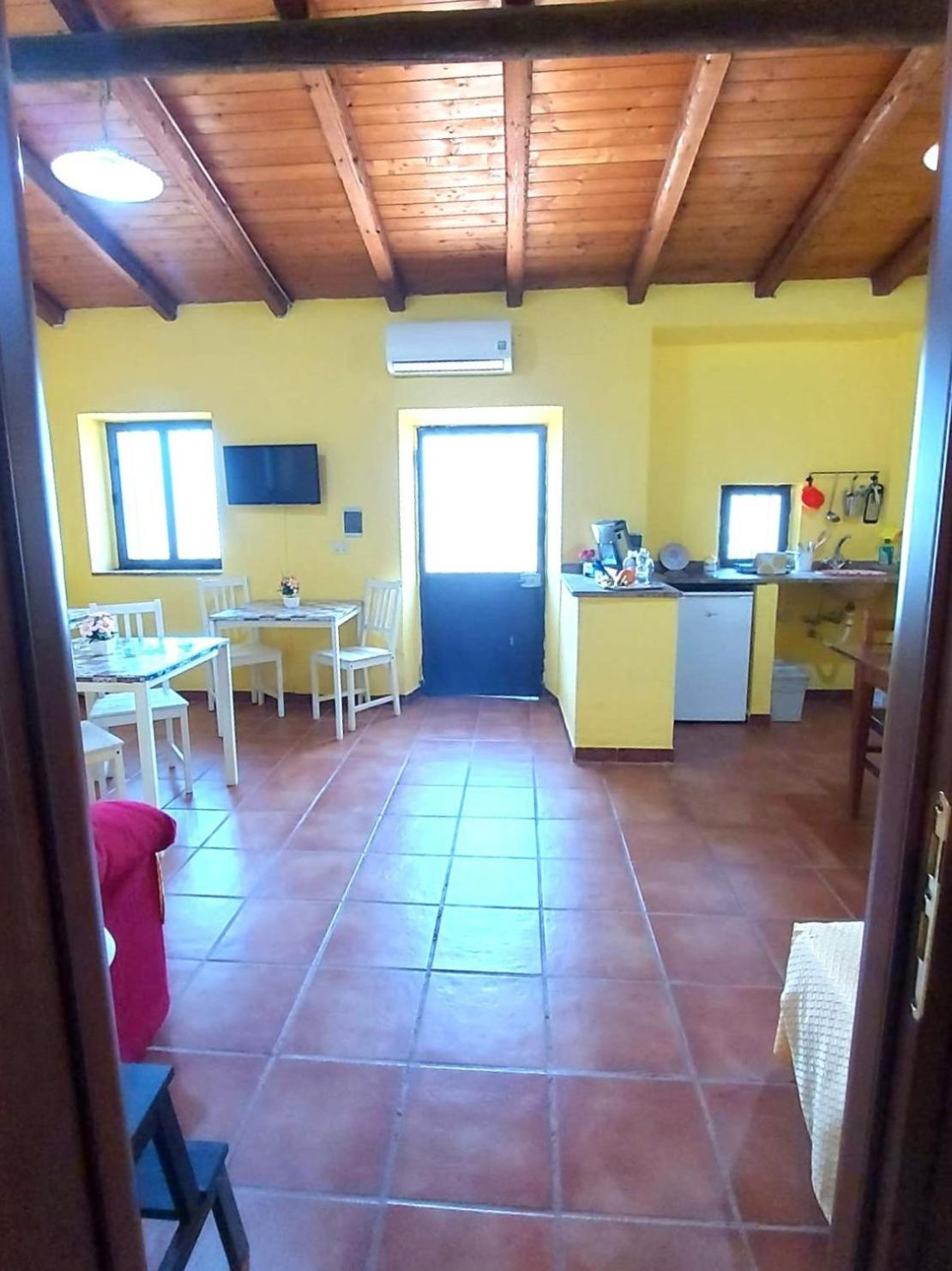 Villa Nadira Giardini Naxos Eksteriør bilde
