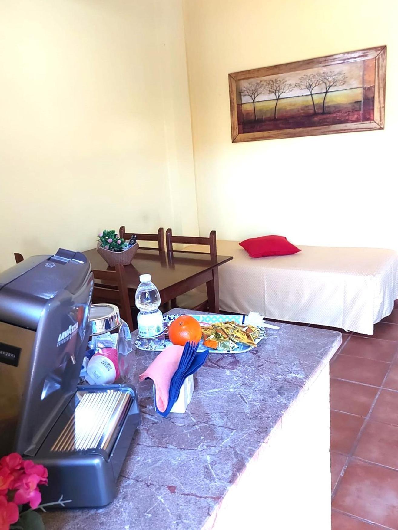 Villa Nadira Giardini Naxos Eksteriør bilde