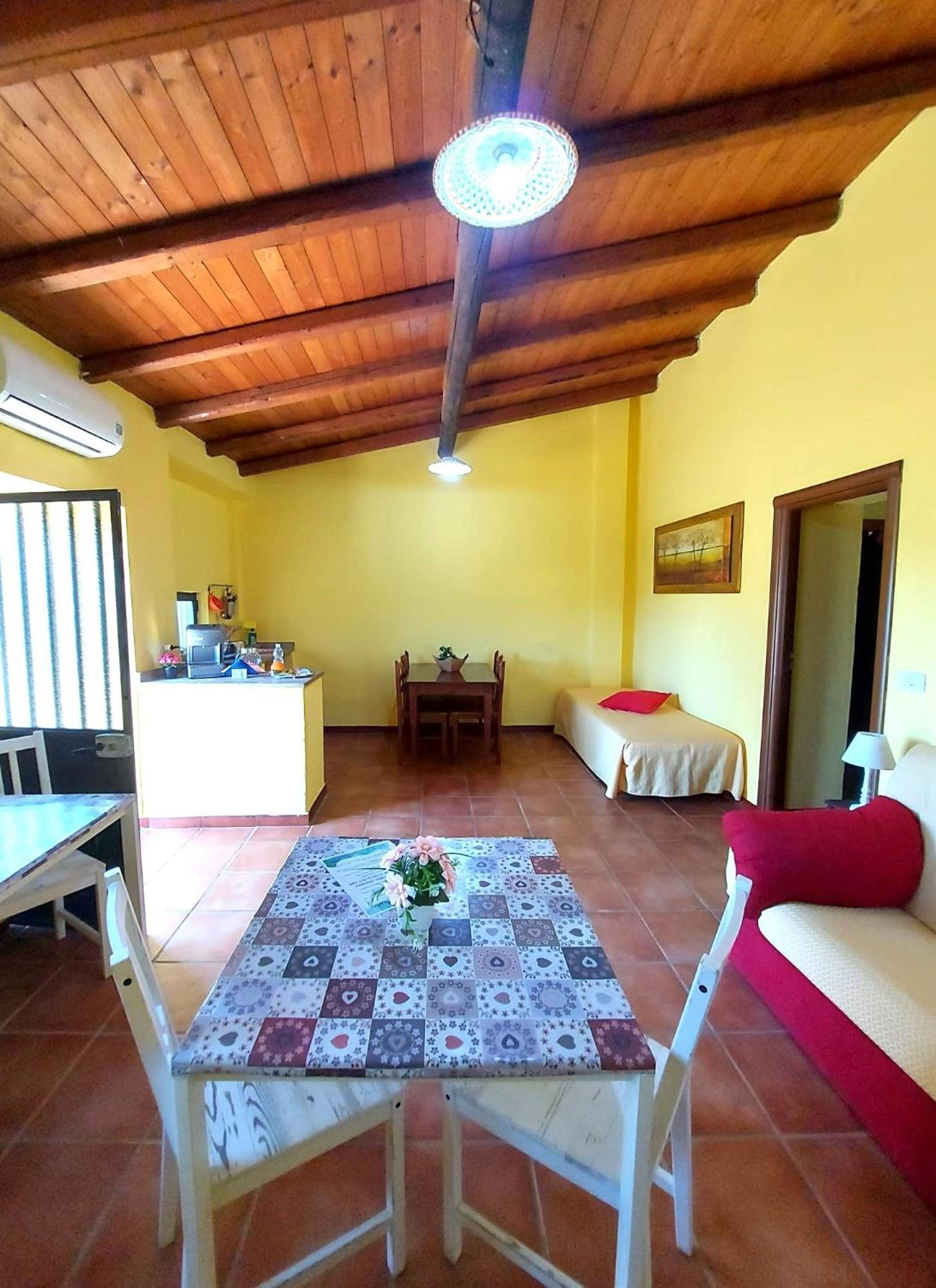 Villa Nadira Giardini Naxos Eksteriør bilde
